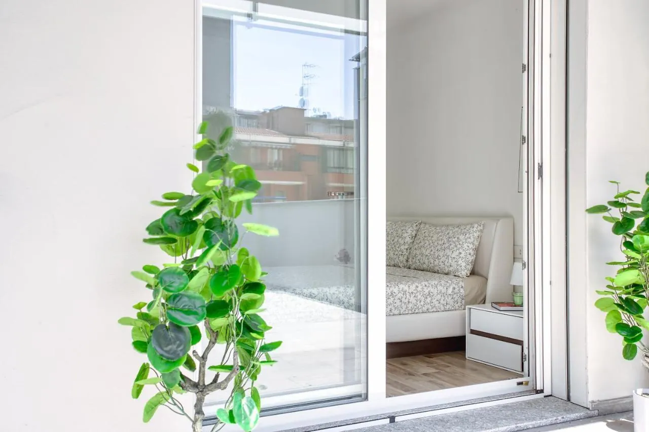 Just Urban Stays - Apartment With 90Sqm Terrace - Solari Milano