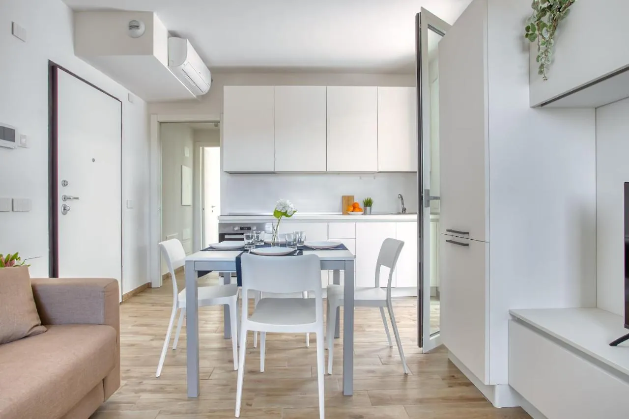 Just Urban Stays - Apartment With 90Sqm Terrace - Solari Milano