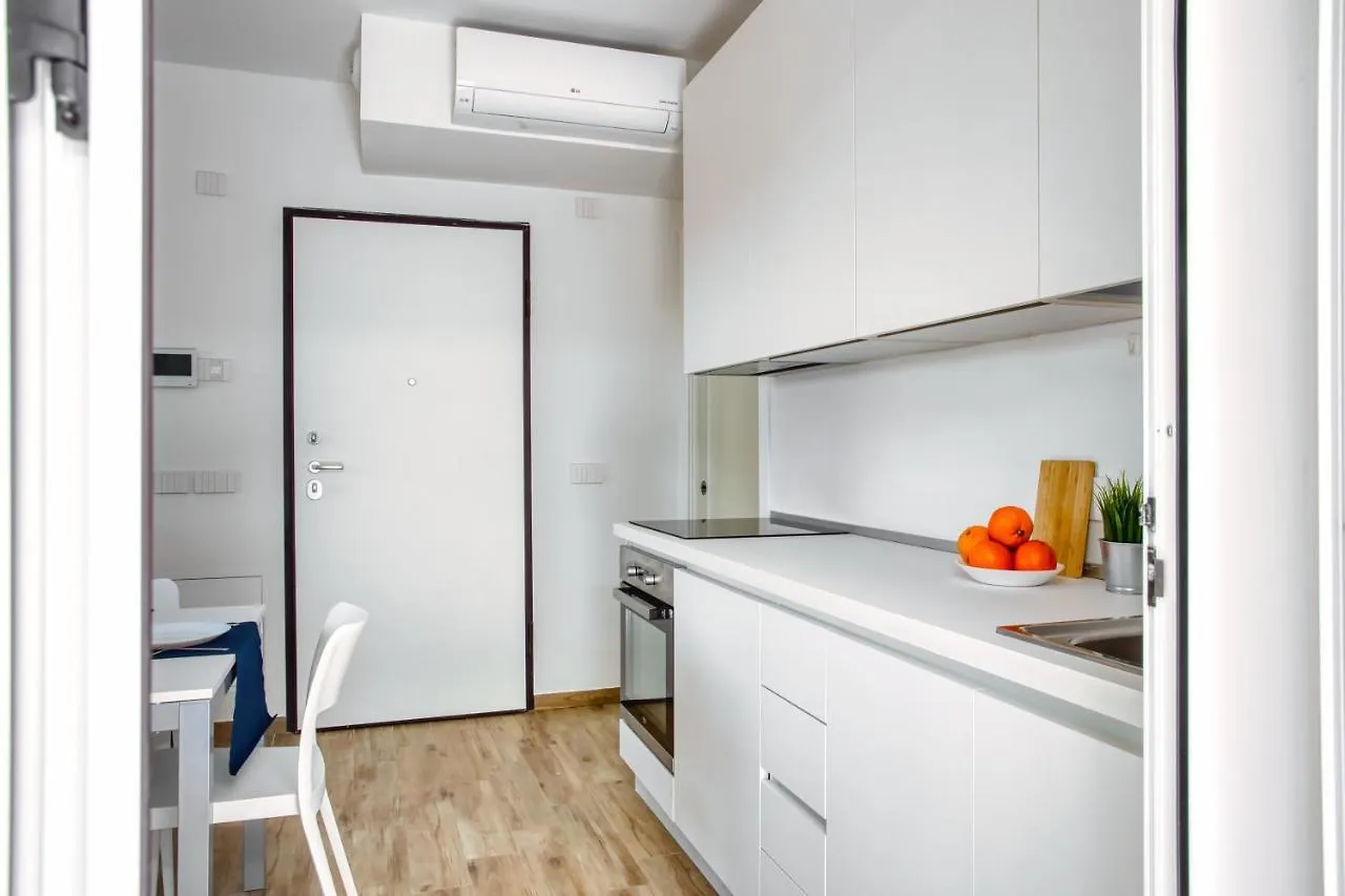 Just Urban Stays - Apartment With 90Sqm Terrace - Solari Milano